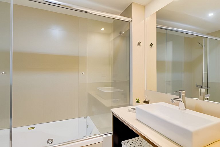 Oceana Suites en Isabel apart. 1, playa Mansa