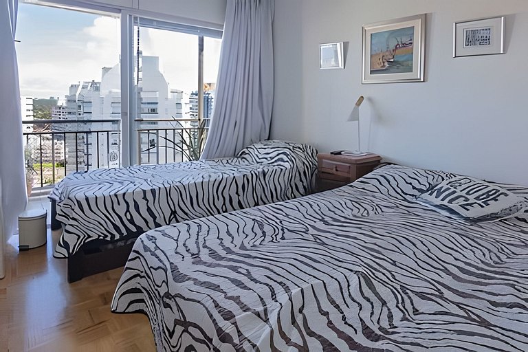 Oceana Suites en playa Brava apart 4, vista al mar