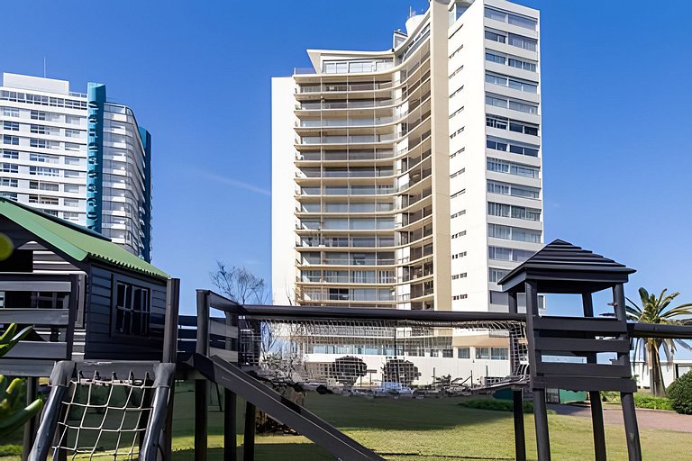 Oceana Suites en playa Brava apart 4, vista al mar
