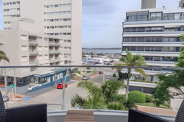 Oceana Suites SeaPort