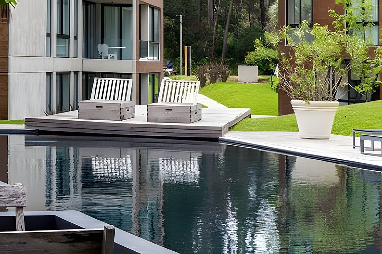 Be House & Spa by Oceana Suites