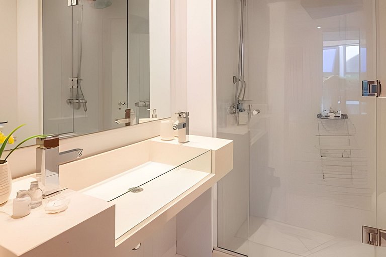 Be House & Spa by Oceana Suites