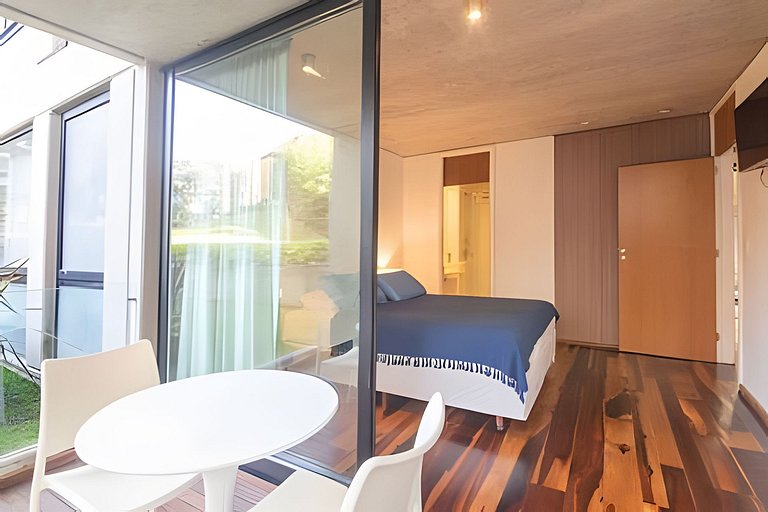 Be House & Spa by Oceana Suites