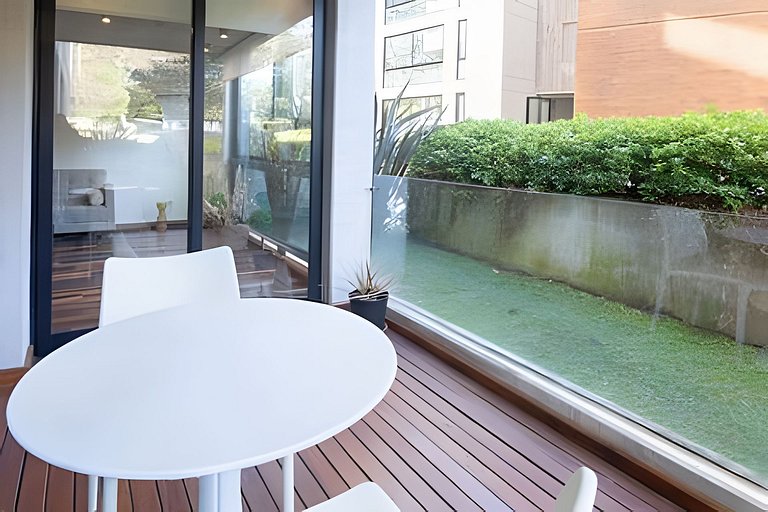 Be House & Spa by Oceana Suites