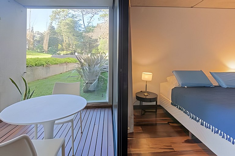 Be House & Spa by Oceana Suites
