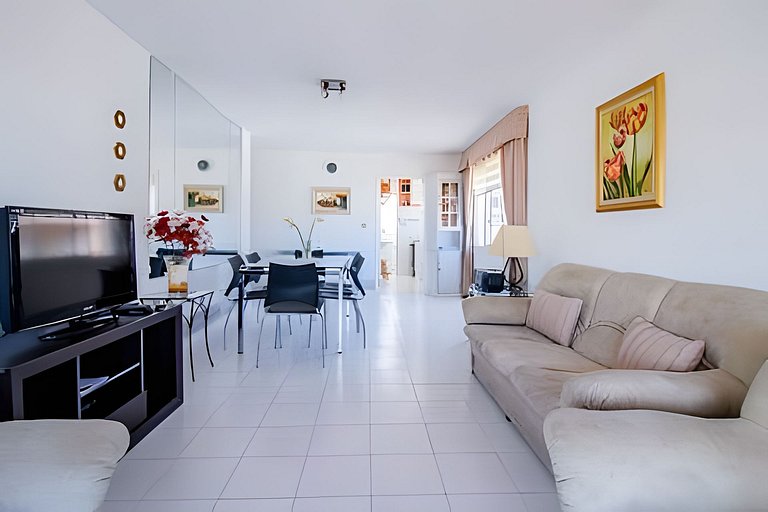 Oceana Suites Palm Beach