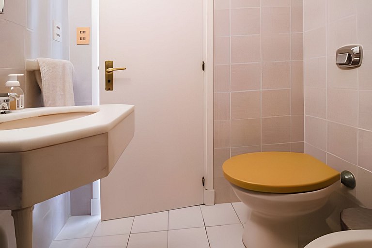 Oceana Suites Palm Beach