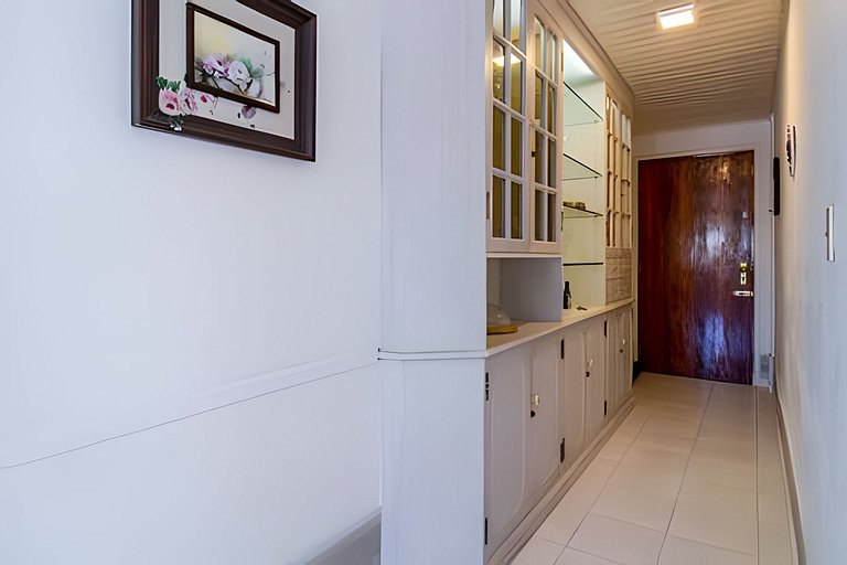 Oceana Suites Palm Beach