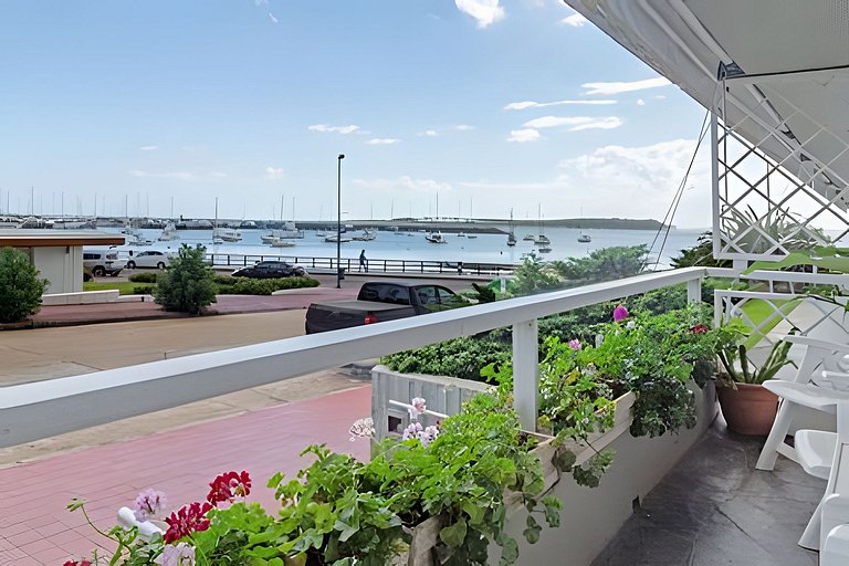 Oceana Suites en Remanso, vista al puerto