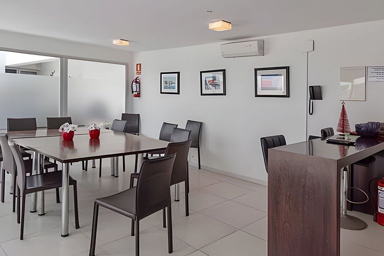 Oceana Suites SeaPort