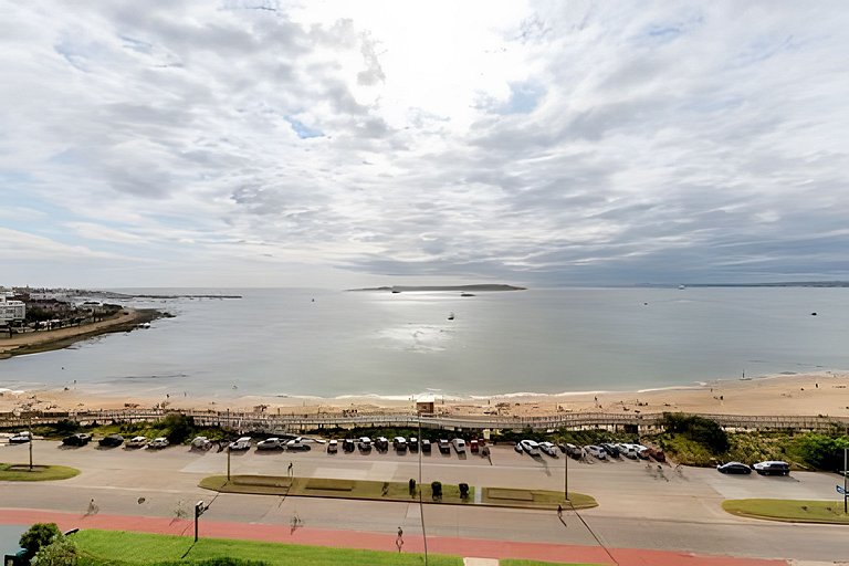 Oceana Suites Vanguardia, vista al mar