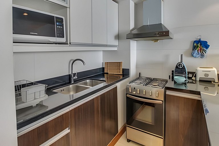 Oceana Suites The Point
