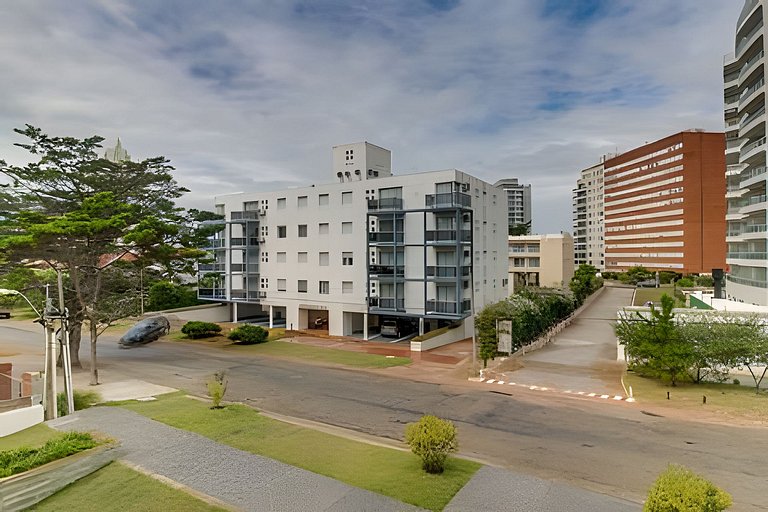 Oceana Suites The Point