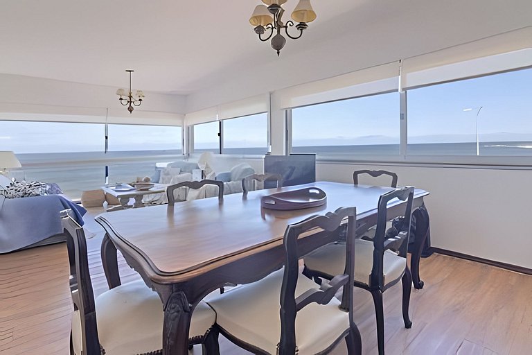 Oceana Suites en L'Hirondelle, vista al mar