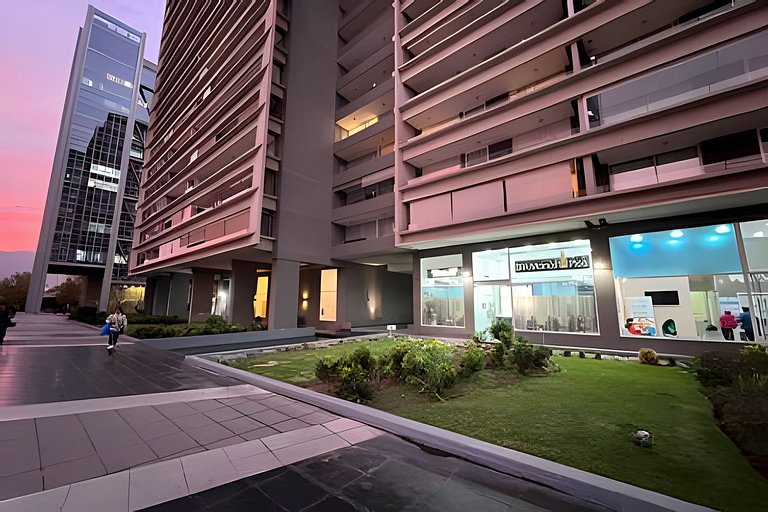 CLSTLCLM-1802 · Oceana Suites Capital