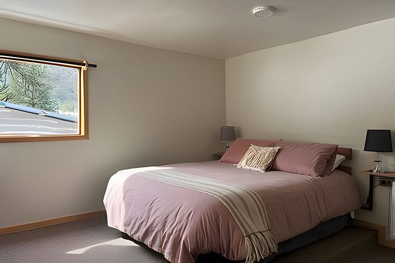 Oceana Suites Hotel Volkano