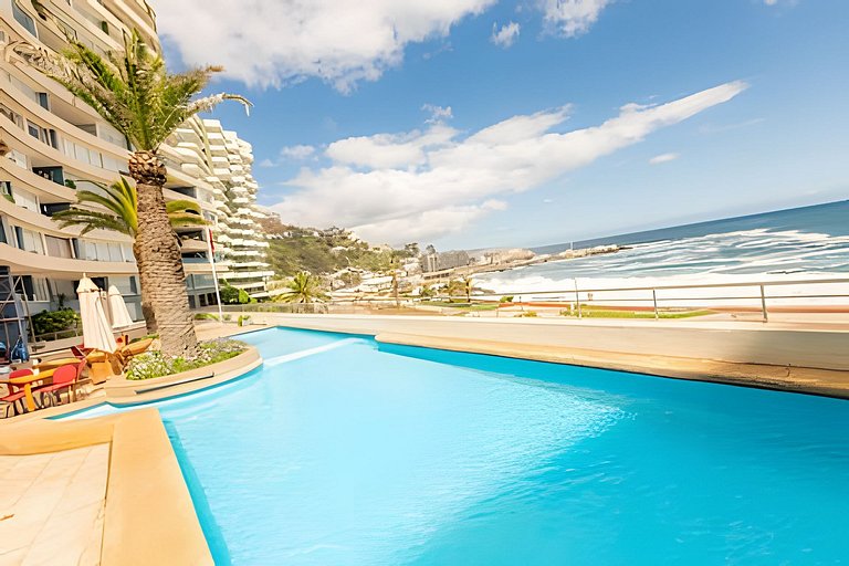 CLVAVIEV-107 · Oceana Suites Eurovista