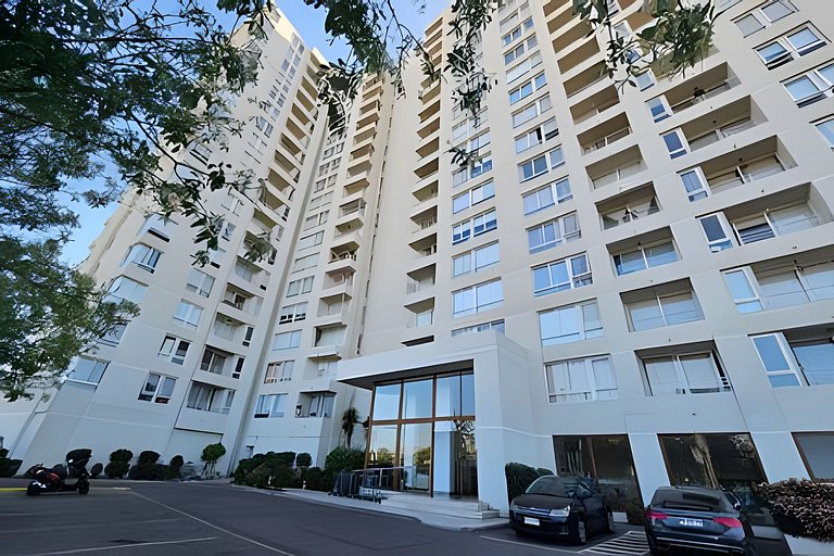 Oceana Suites Marina del Sol