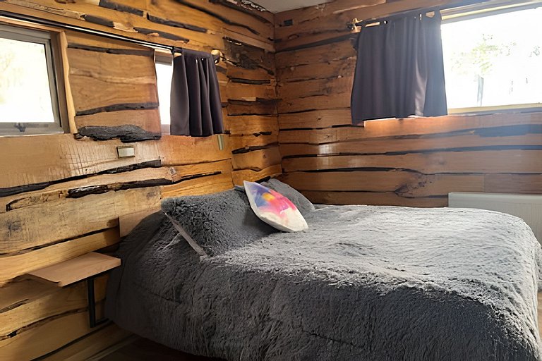 Oceana Suites Hotel Volkano