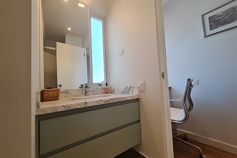 CLSTLST-41 · Oceana Suites Lastarria