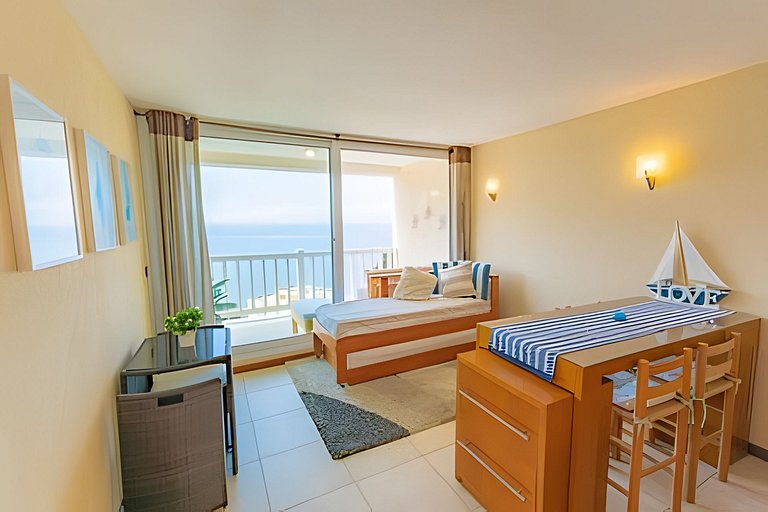 Oceana Suites Bahía Pelicanos